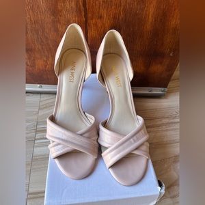 Nine West blush pink open peep toe sandal heels